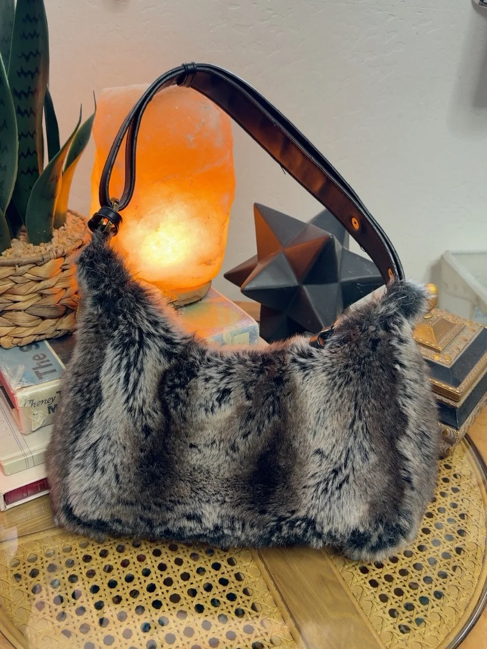 Bueno Faux Fur Hobo Shoulder Bag Y2K Gray Black Purse